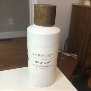 Farmacy New Day Gentle Exfoliating Grains
